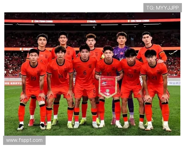 U23国足新阵容解析:鲍世蒙领衔双前锋组合 U23国足新阵容解析:鲍世蒙领衔双前锋组合