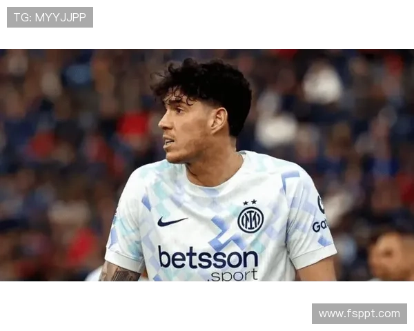 以斯米特愿意加盟巴萨展开谈判